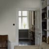 HiddenMadalion-2_Image_Roomshot_Livingroom_Item_4266