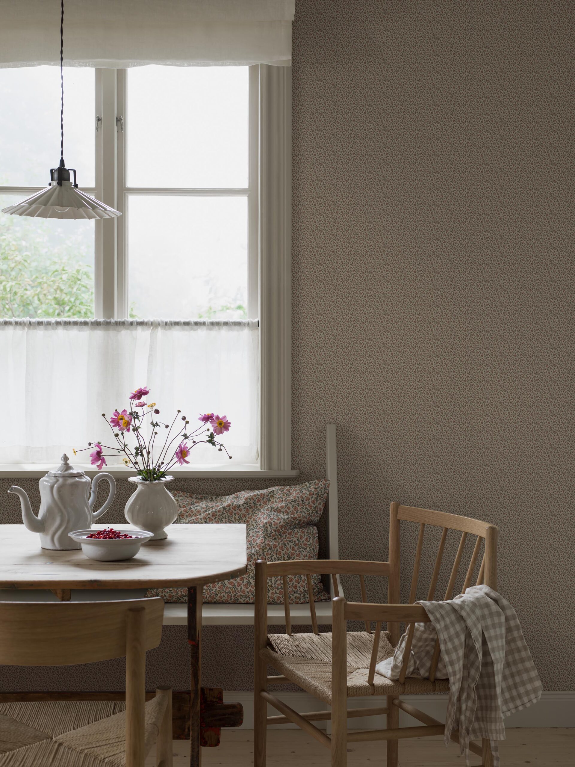 8183_Ida_Roomshot_2