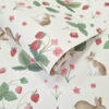 Tapeter Bunnies & Berries Cream/Multi14140 14140 Mönster